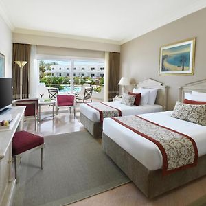 Superior Queen or Twin Bed Partial Sea View